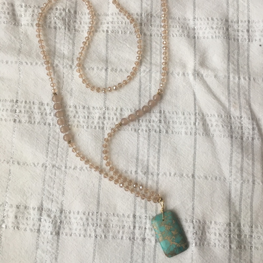 Long blush necklace